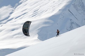 Etienne Lhote - snowkite a Gudauri - Georgie
